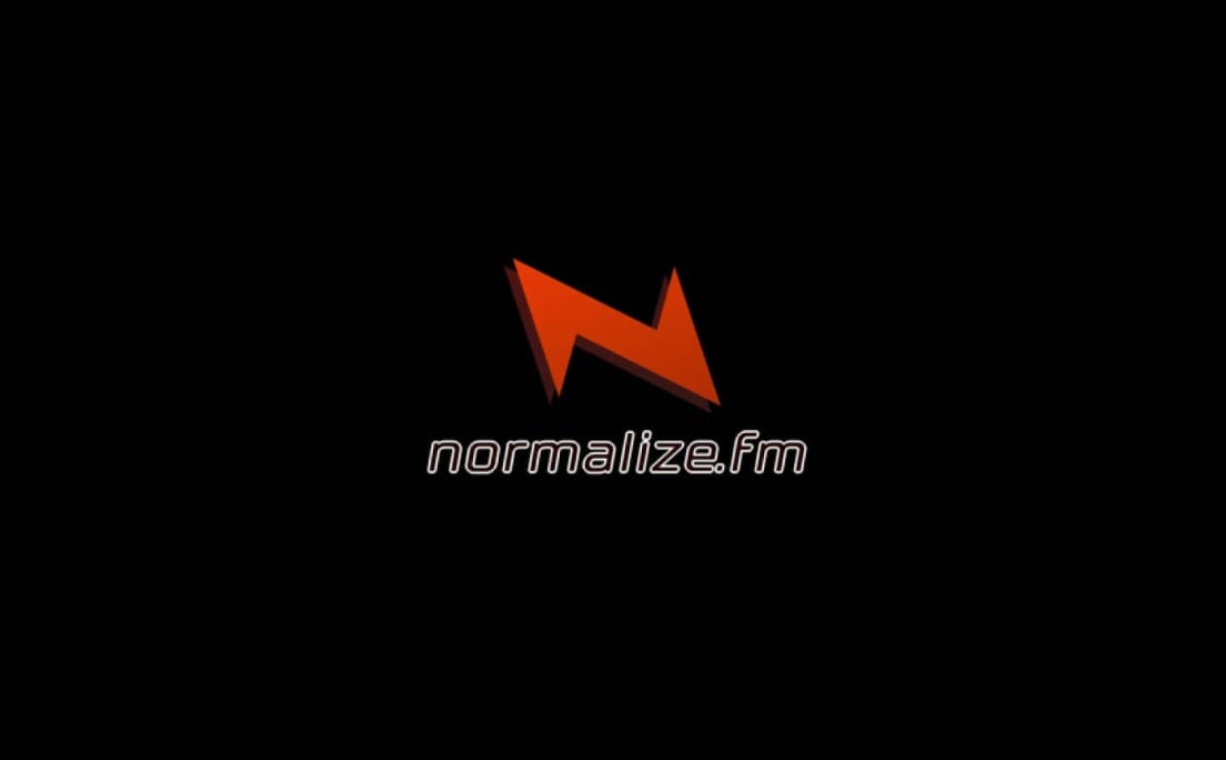 グラフィックスプログラミングやウェブ開発をテーマにしたポッドキャスト『normalize.fm』に阿部が出演