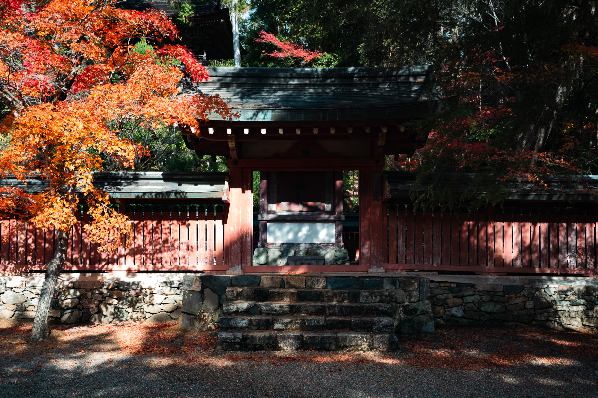 高雄山「神護寺」和気公霊廟