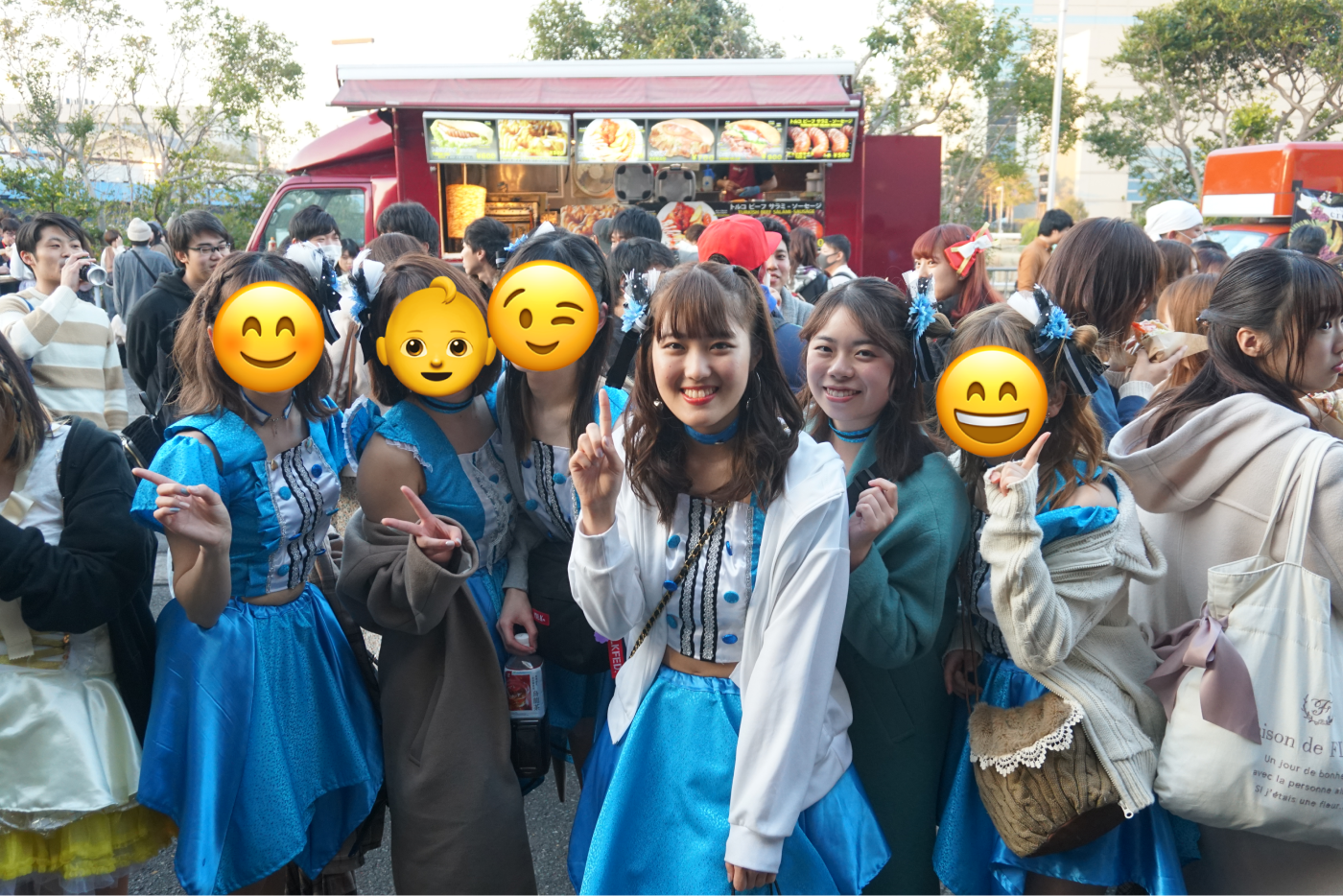 中川小雪さんのアイドルコピーダンスサークルの集合写真
