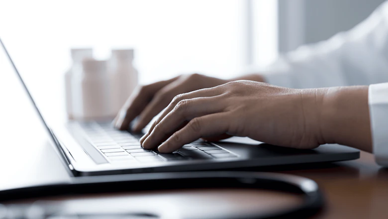 【2025年版】電子カルテおすすめ比較25選！クリニック、病院、訪問・在宅医療、自由診療別に選び方のポイントを徹底解説