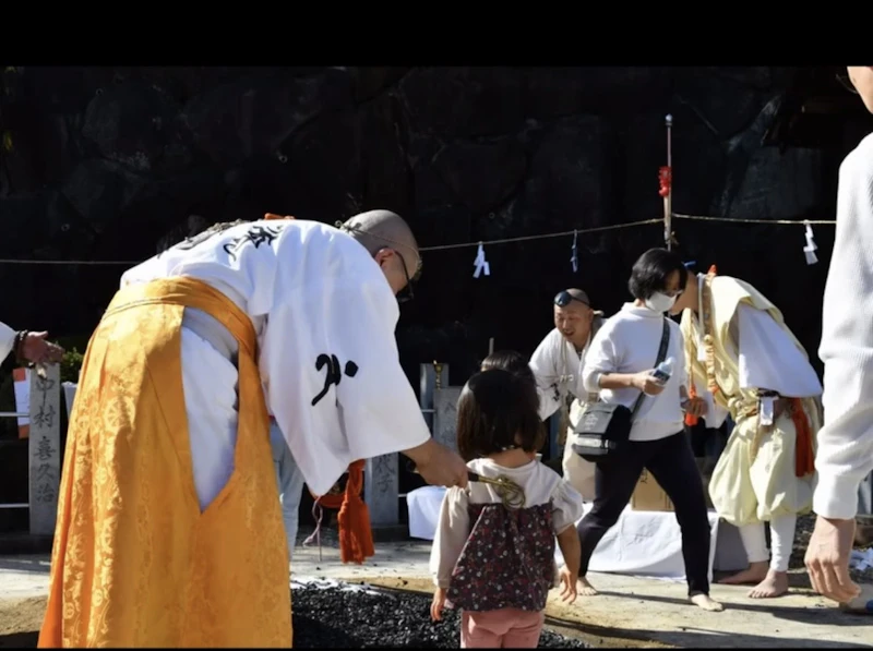【2026年】１１月３日　白鹿霊神大祭｜大阪府豊中市の秋祭り〜柴灯護摩と火渡り〜