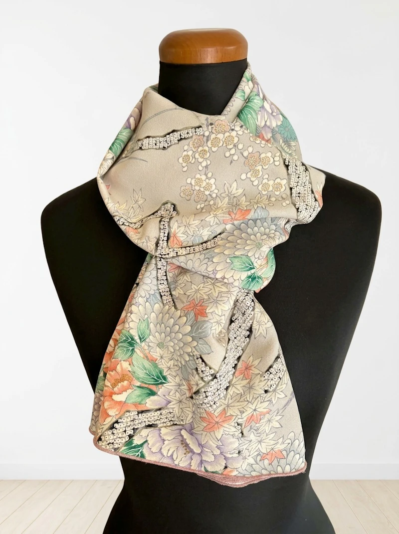 四季花柄シルクストール