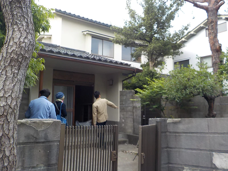 空き家だった木造住宅を民泊施設として再生 施工前1