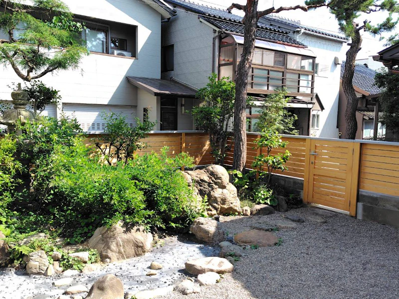 空き家だった木造住宅を民泊施設として再生 施工後1