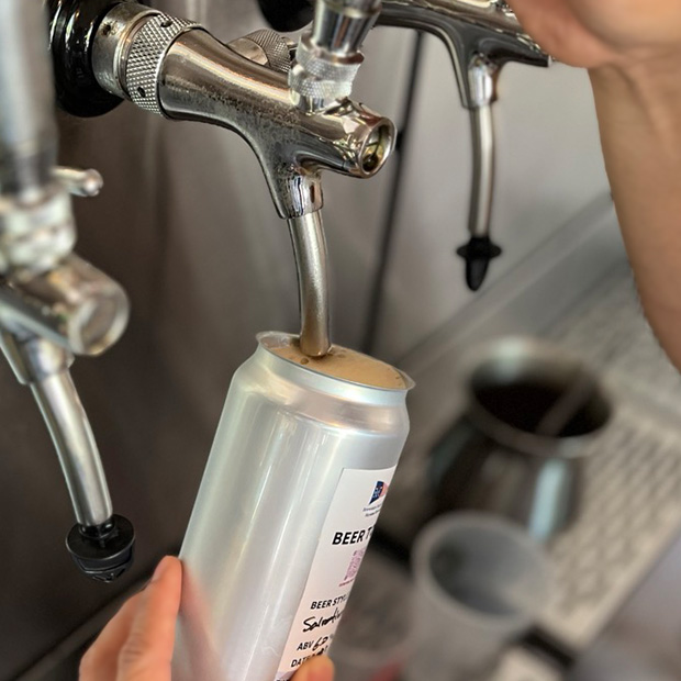 【葉山】その場で自分の缶ビールを!? 話題のブルワリー体験B.Y.C Brewing