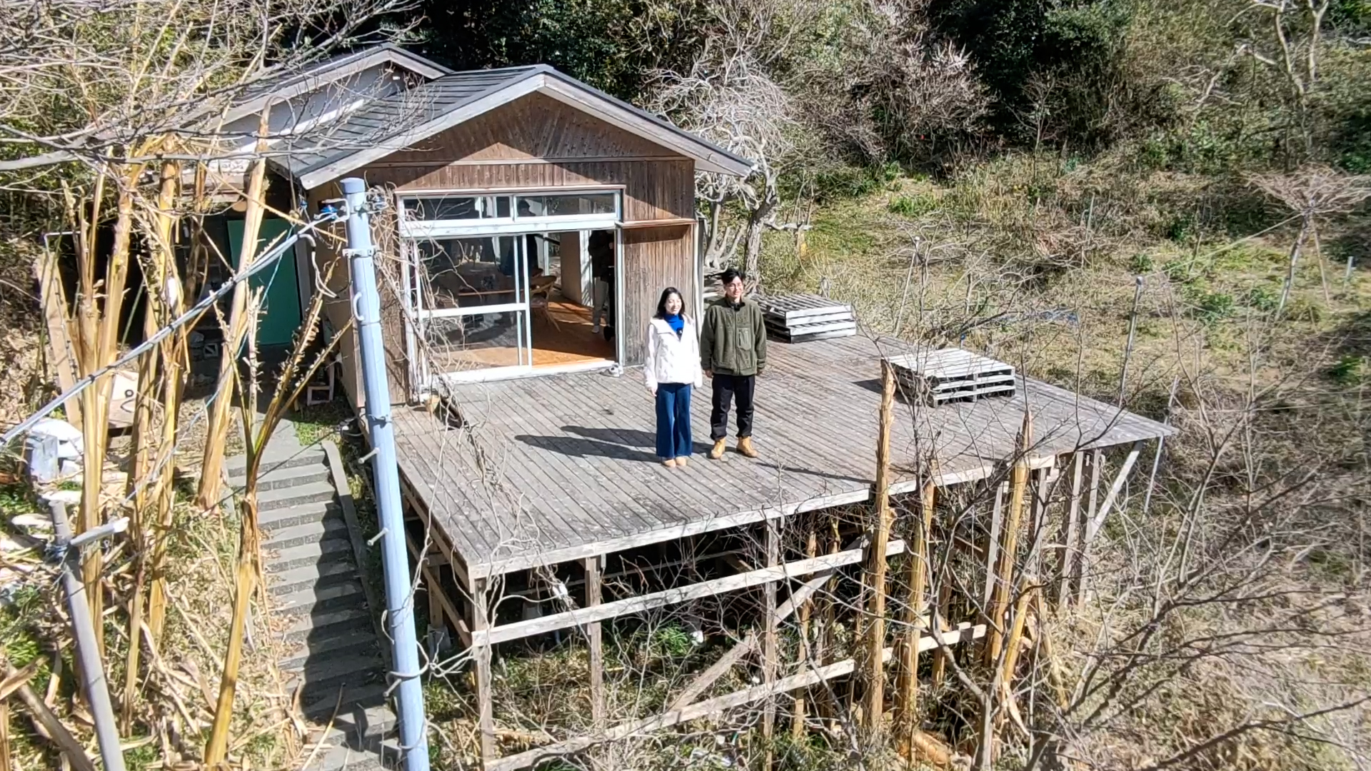 横須賀・秋谷の絶景ポツンと一軒家
海が見えてお値段激安物件