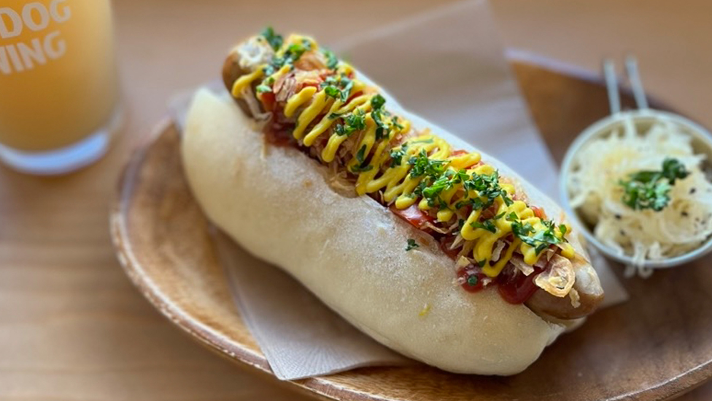 横須賀】クラフトブルワリーで味わうホットドッグと絶品おつまみ WHITE