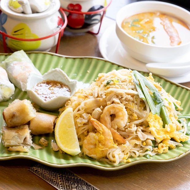 【三浦海岸】一人でもタイを満喫。「トムヤムクン」自慢のパッタイセット