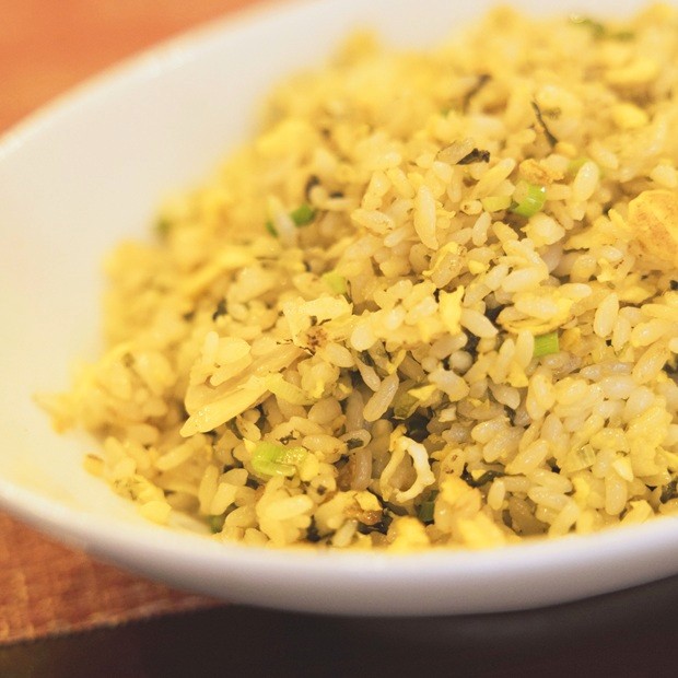 【横須賀】走水の生海苔が香り立つ「横須賀中華KOMINE」の絶品炒飯