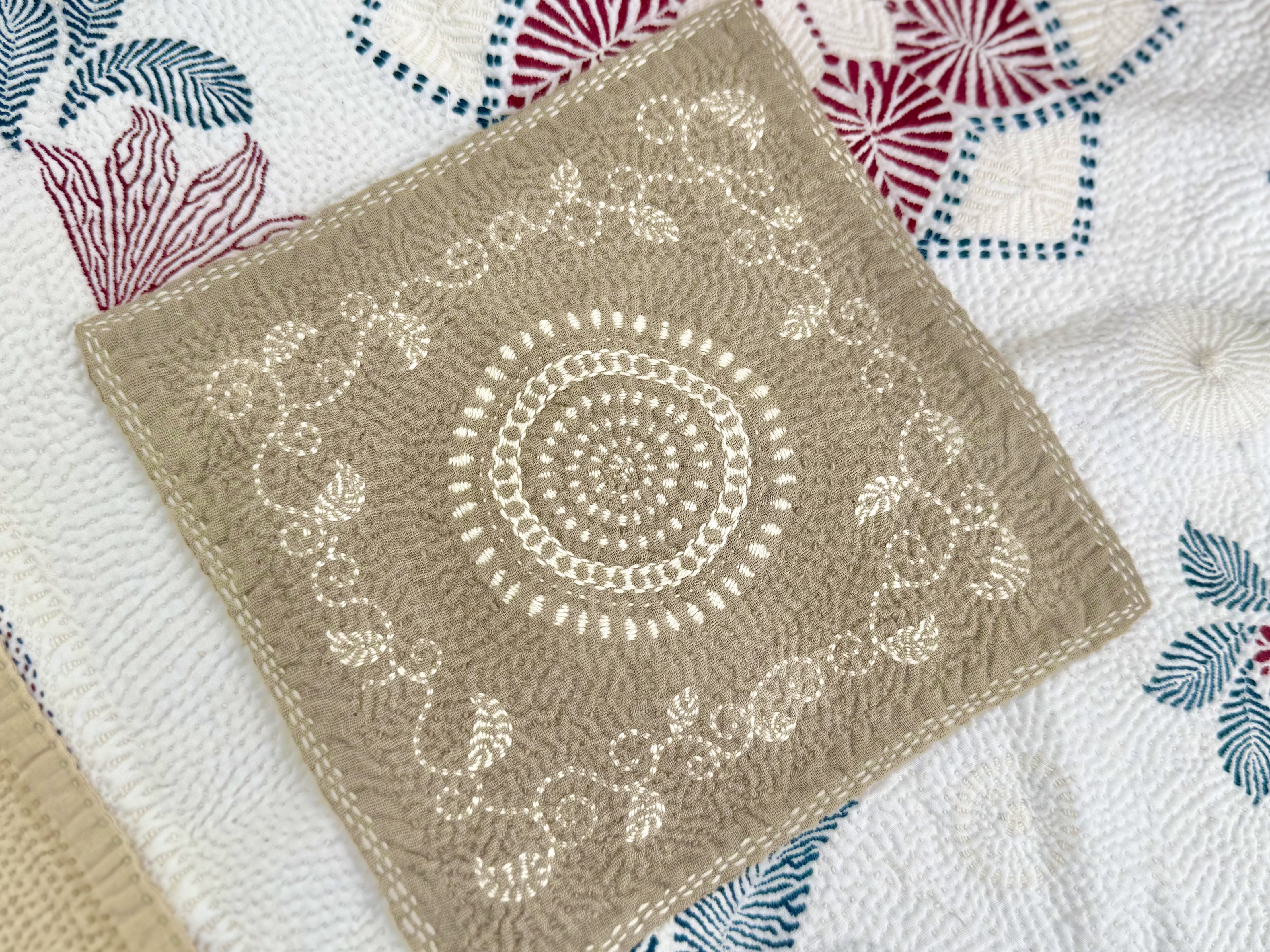 【横須賀】自由に描く“カンタ刺繍”の世界！笹本祥巨さんのワークショップで出会う手仕事の魅力