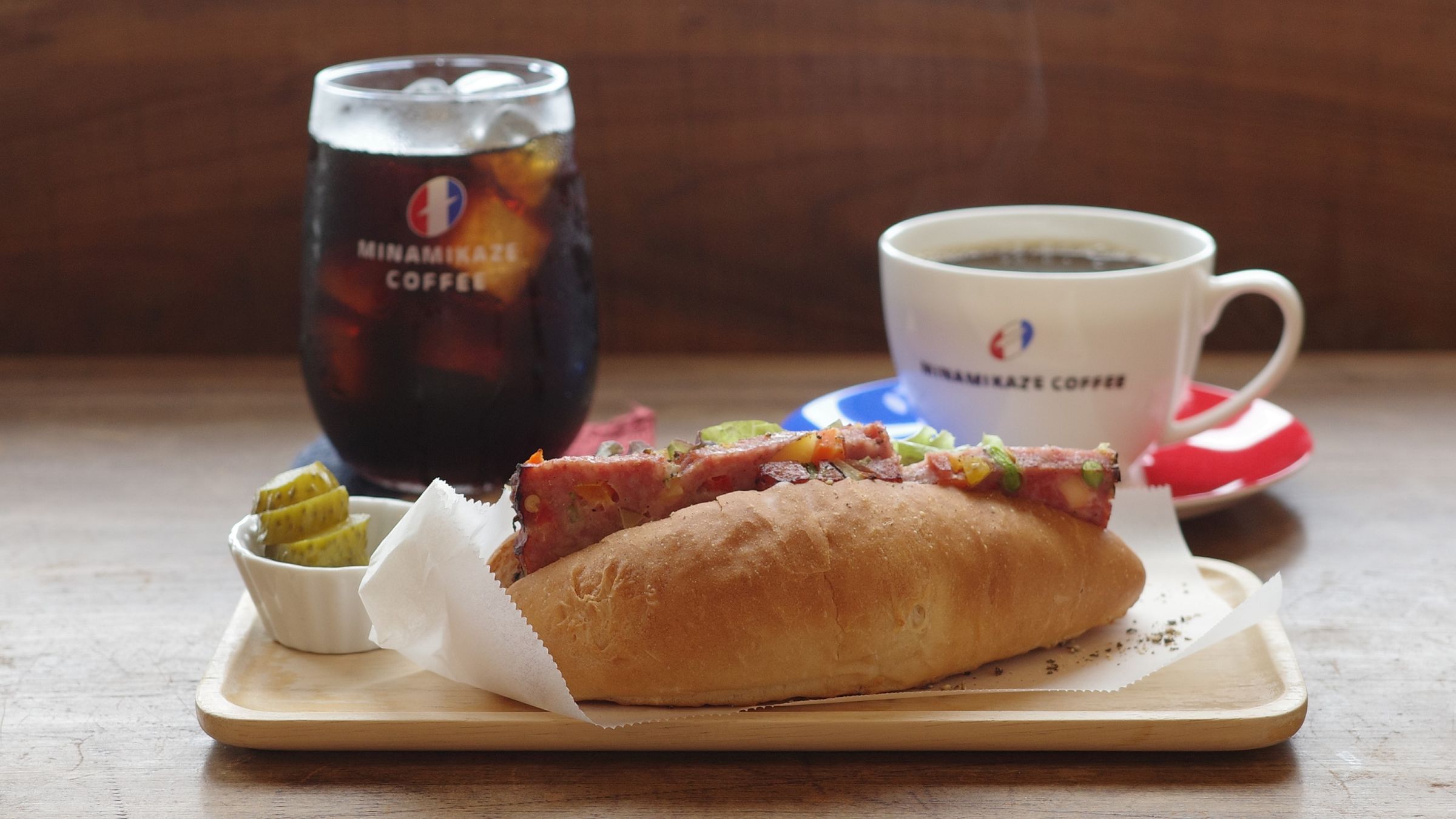 KV.jpg?q=60&w=1001&h=506&fm=