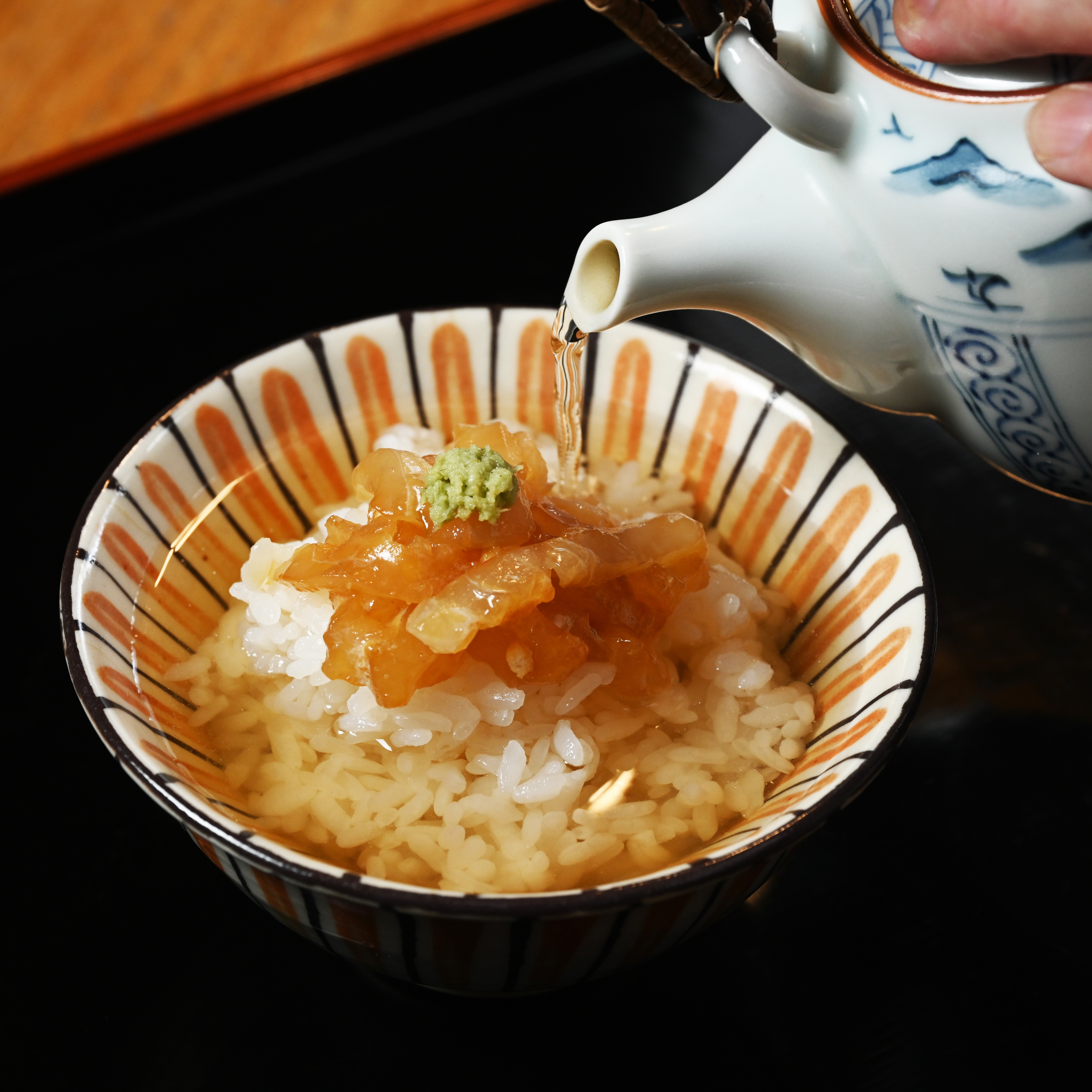 【葉山】有形文化財の空間で味わう葉山名物。創業300年「日影茶屋」の鯛茶漬け