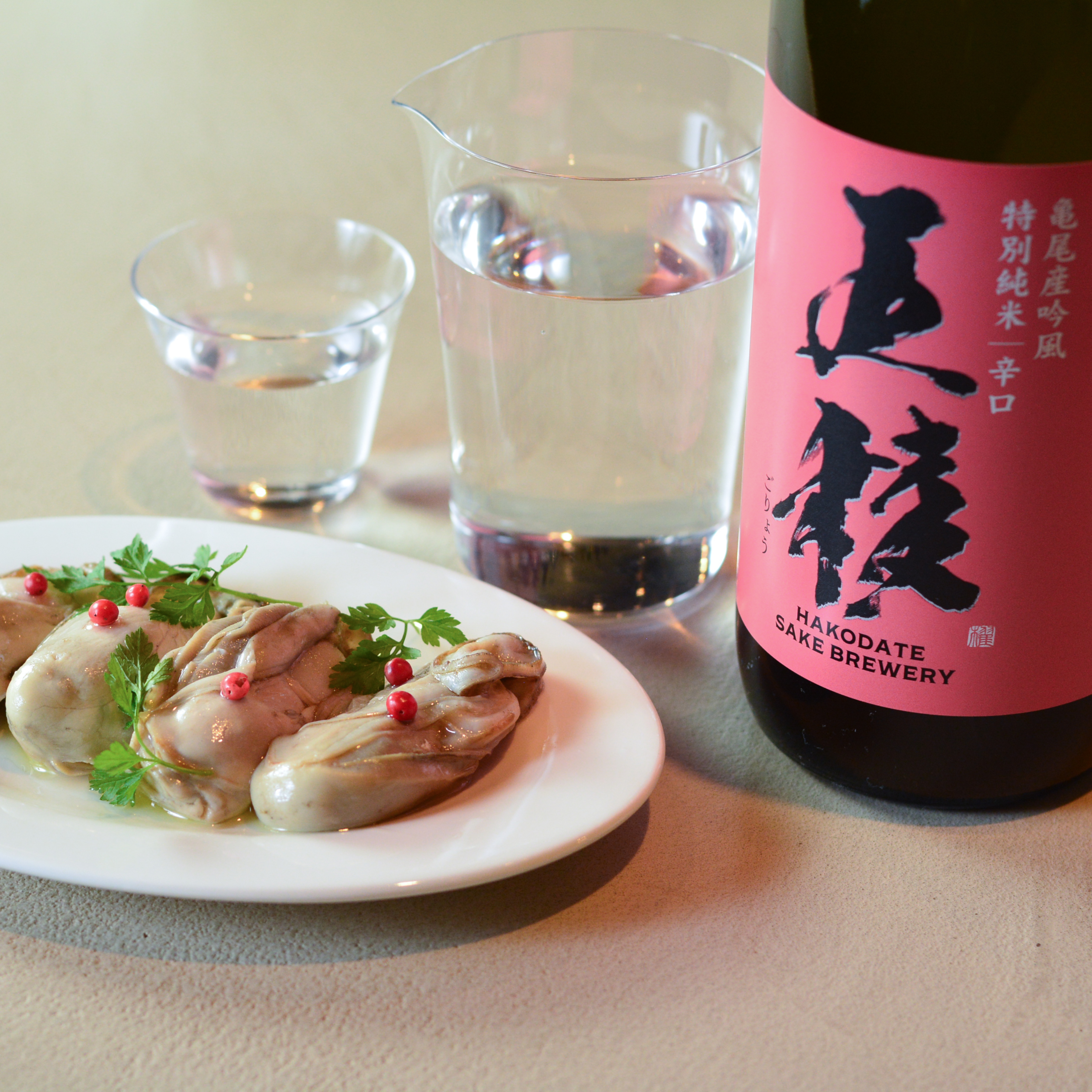 【逗子】厚岸産牡蠣のスモークマリネを日本酒でしっぽり楽しむ「日本酒×バルしまだ」