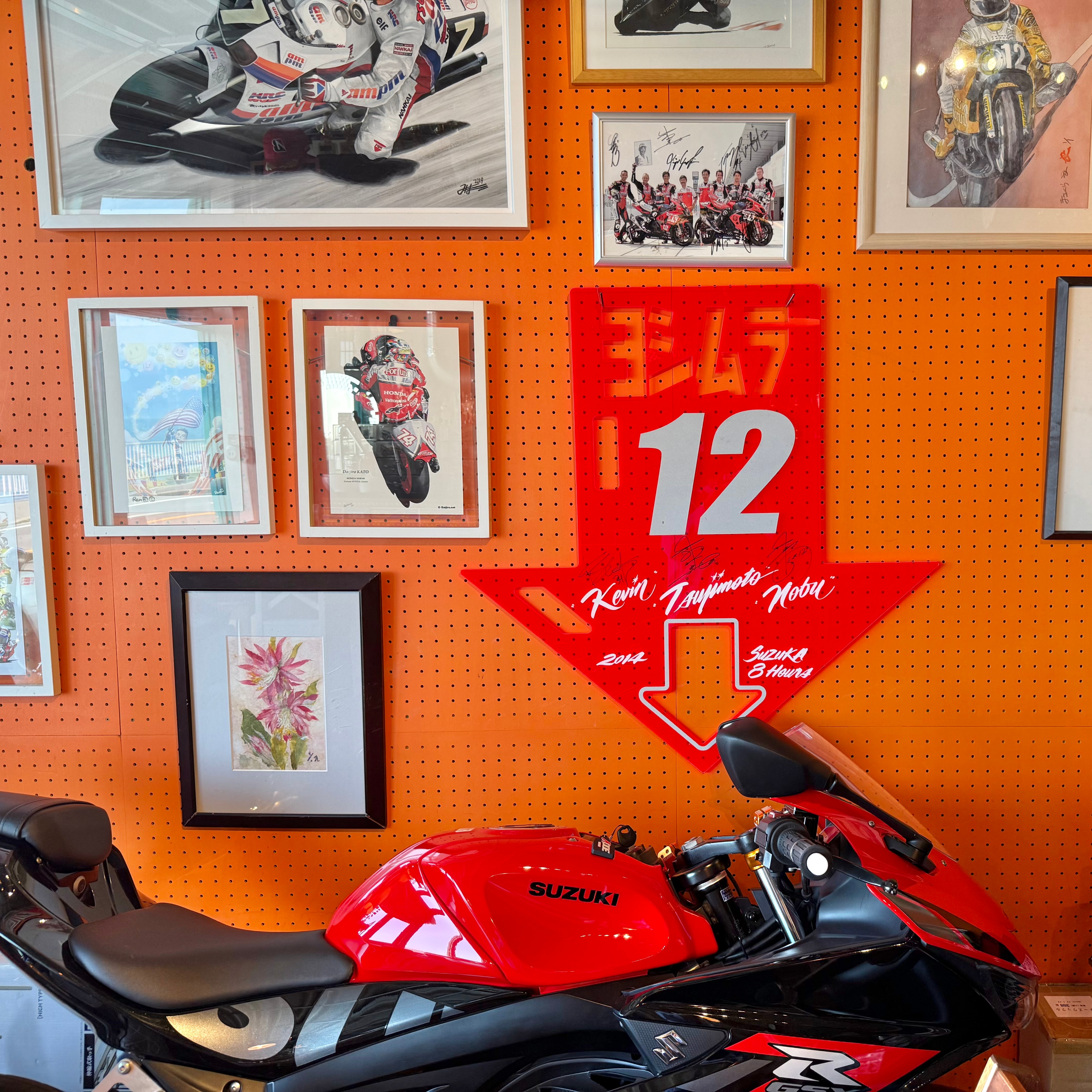 【横須賀】伝説のバイクレーサー辻本聡さんが語るバイク愛と絶景カフェ　Cafe PILOTA MOTO