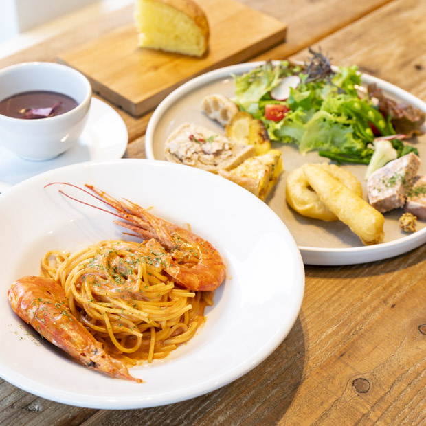 【三浦市】富士山と海を望む「アソラ」で味わう三浦食材の絶品パスタセット