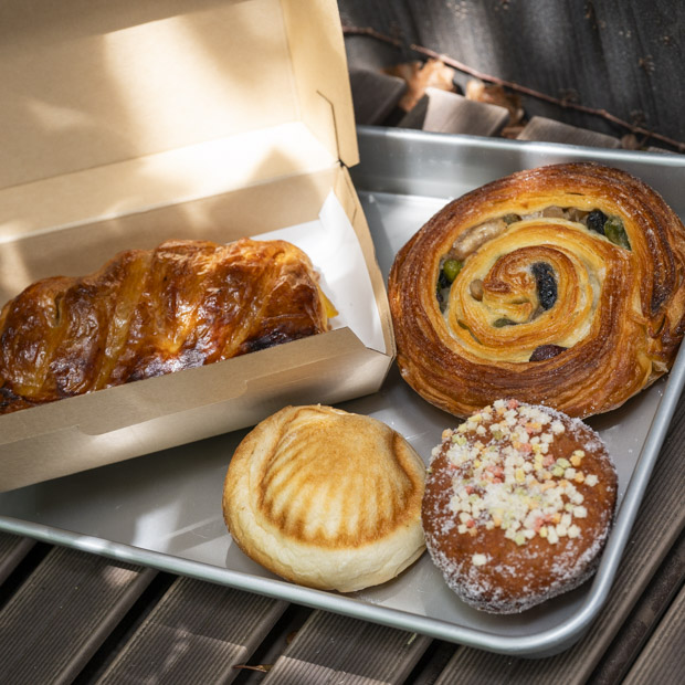 【横須賀】行列必至の人気パン屋「芦名ベーカリー芦兵衛」スイーツ系パンを厳選紹介