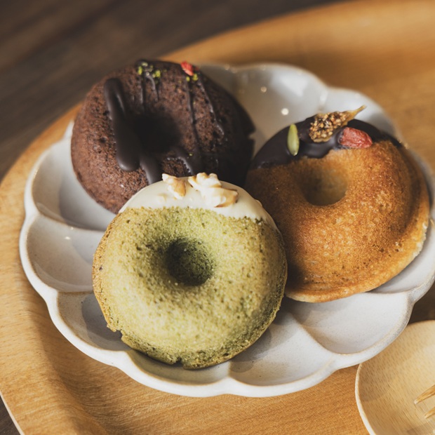 【三浦海岸】西村オーナーこだわりの
「御自愛喫茶」グルテンフリードーナツ