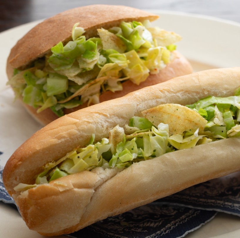 【連載】三浦野菜を美味しくいただく～本春キャベツ～手作りポテチパンでピクニック♪まるごと1個食べきる