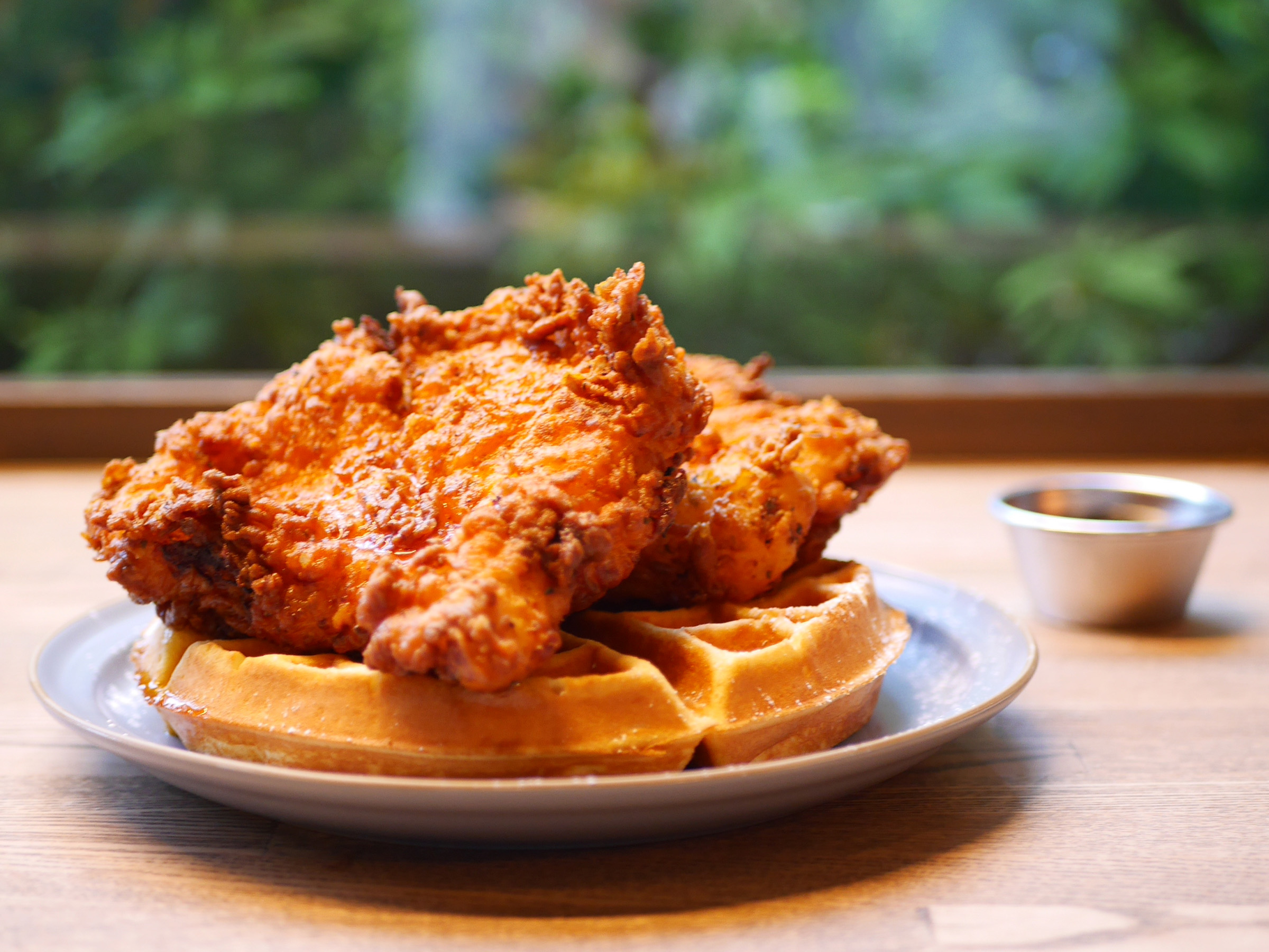 美味しいチキン Surpassing KFC! [Authentic Red Hot Chicken Wings] Only 28 yen per