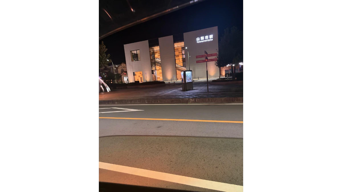 お盆中も工事頑張ってます！