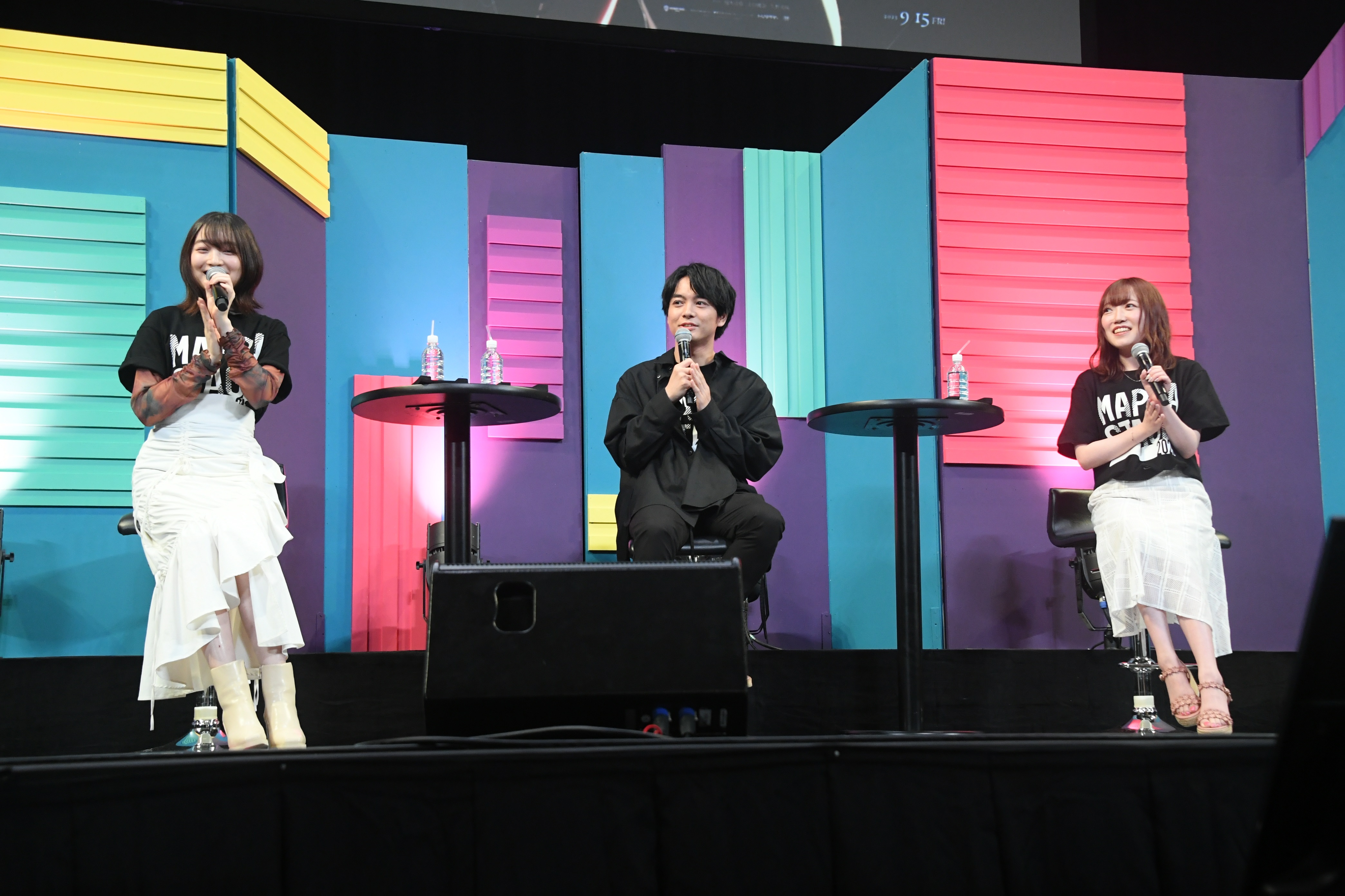 MAPPA STAGE 2023「アリスとテレスのまぼろし工場」ステージ　左から上田麗奈、榎木淳弥、久野美咲