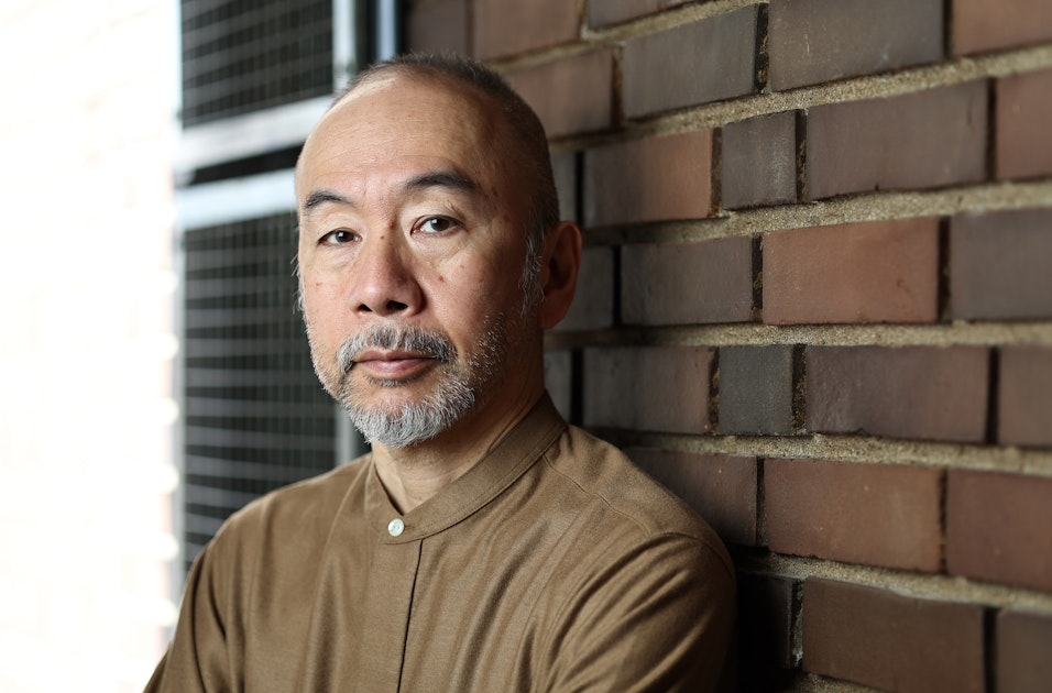 写真【2/3枚】 「どうせなら思い切ってちっちゃく」逆転の発想が生んだ敗戦直後の日本のリアル 日本映画優秀賞「ほかげ」 塚本晋也監督 ひとシネマ