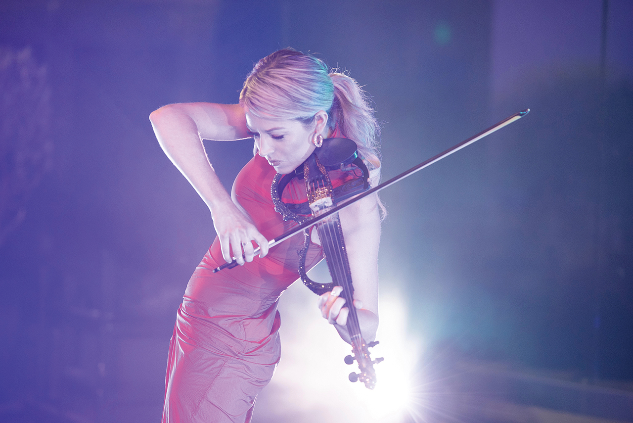 Lindsey Stirling「YOSHIKI：UNDER THE SKY」