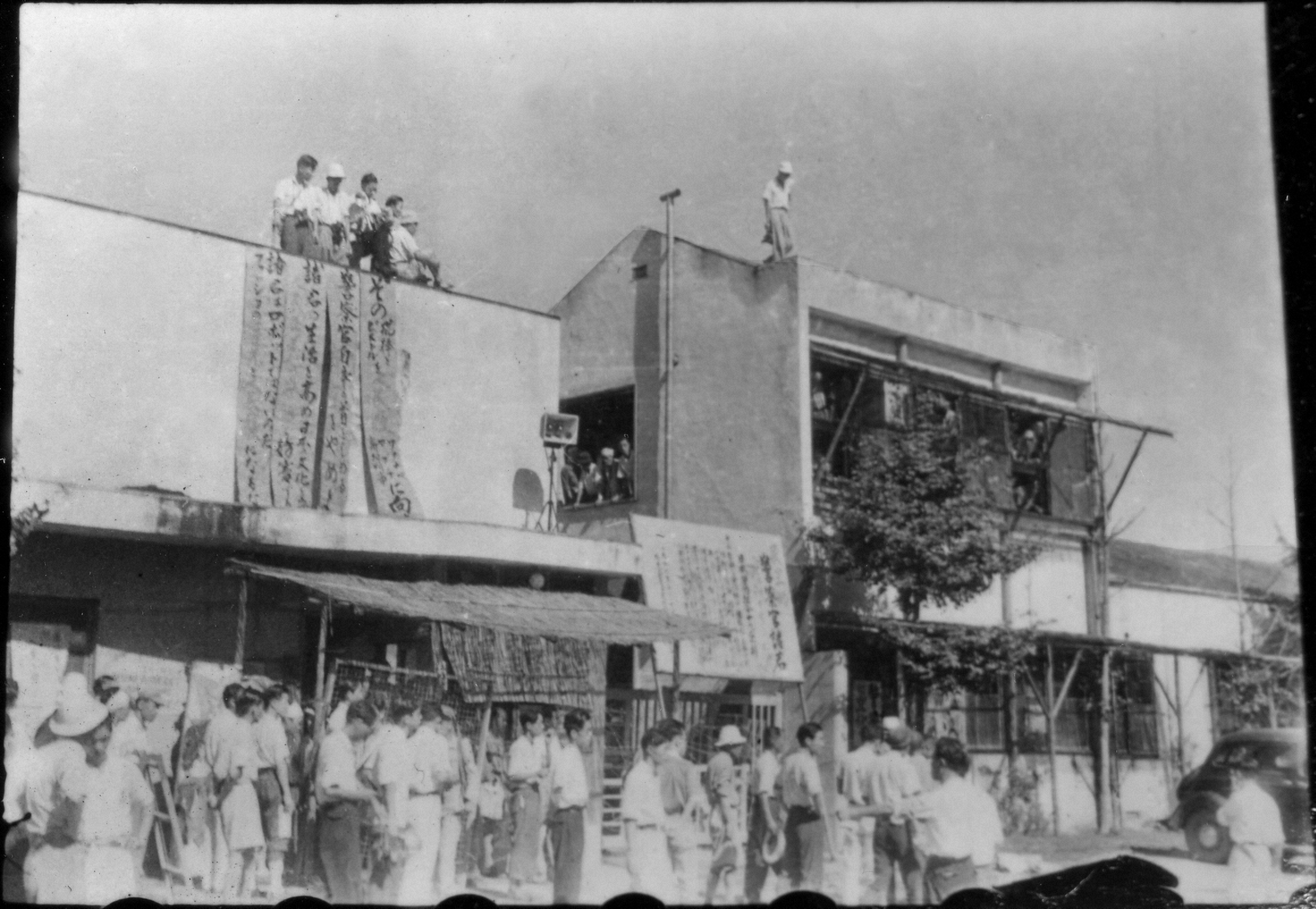 1948年の東宝争議で、東宝砧撮影所に立てこもった組合員
