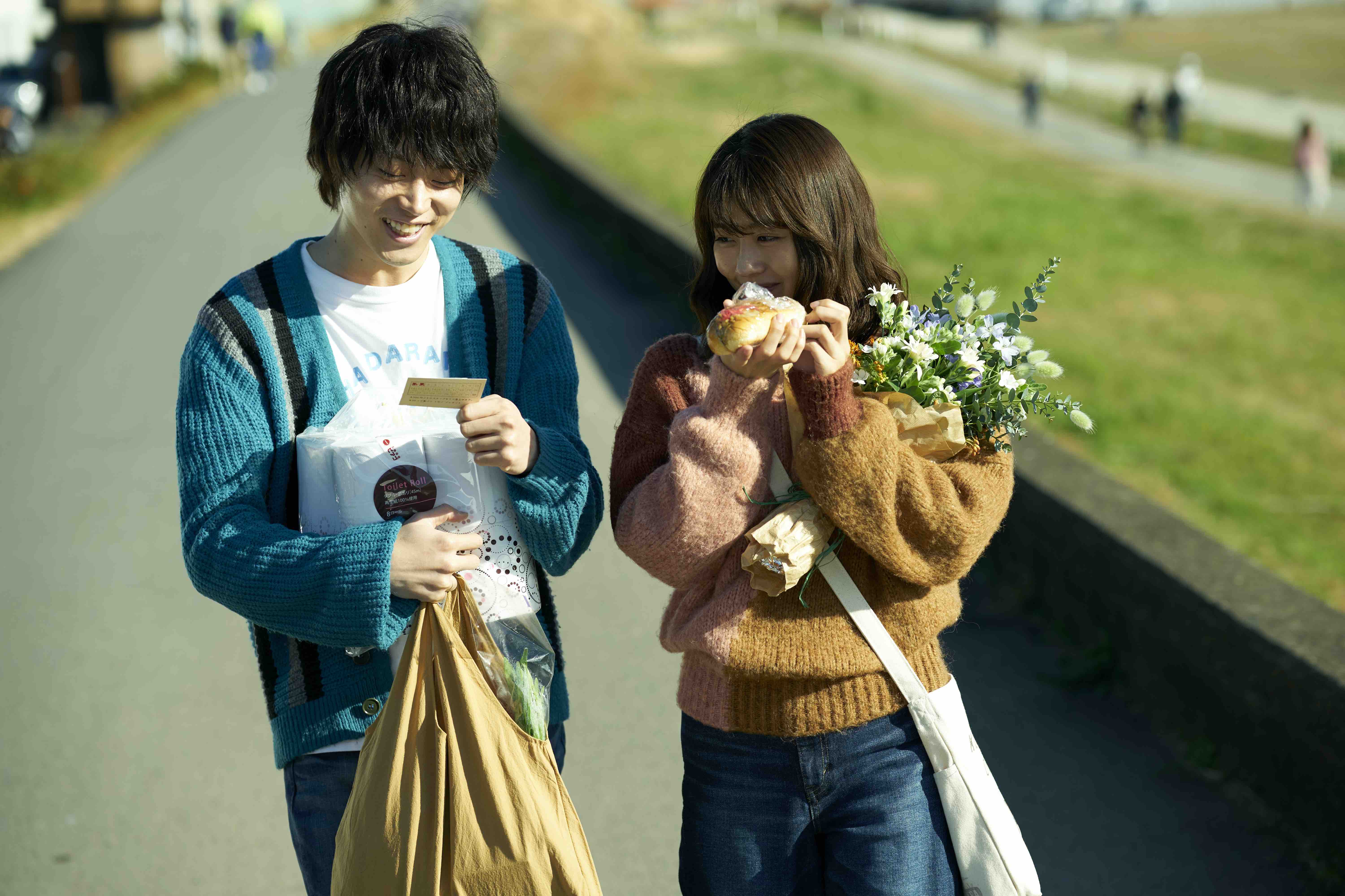 この１本：「花束みたいな恋をした」 心模様、視線の熱量で - ひとシネマ