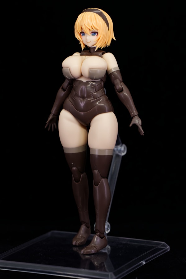 FAガール 輝鎚・甲 素体