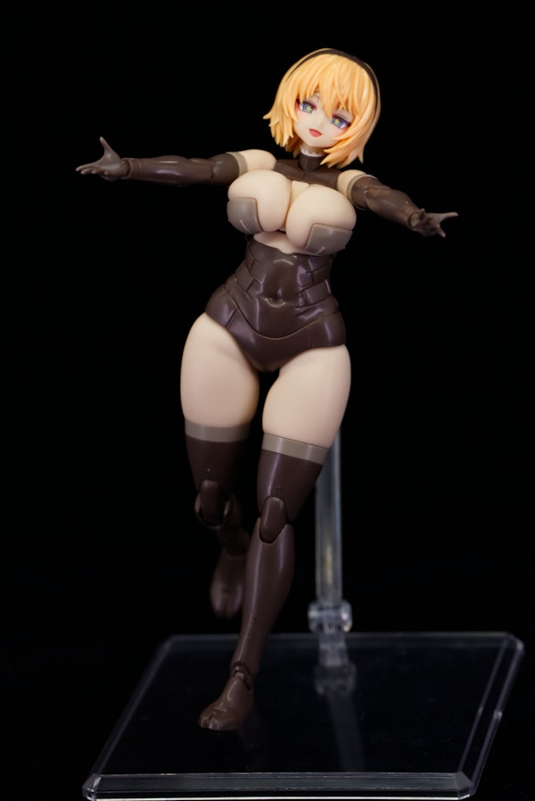 FAガール 輝鎚・甲 素体