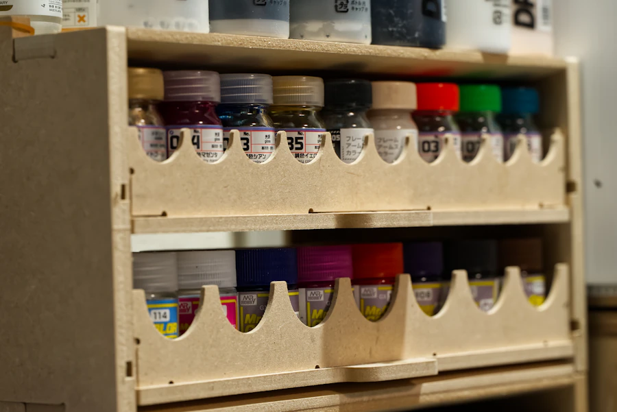 ABSはラッカーで塗装できるのか論争