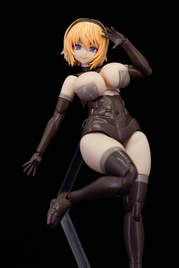 FAガール 輝鎚・甲 素体