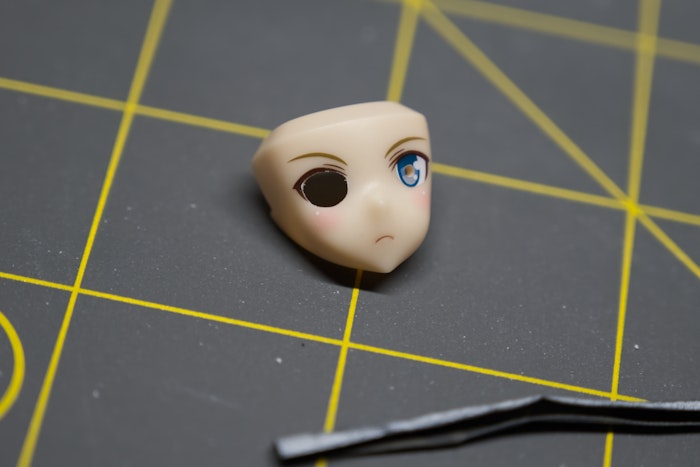 開眼・紙ヤスリ