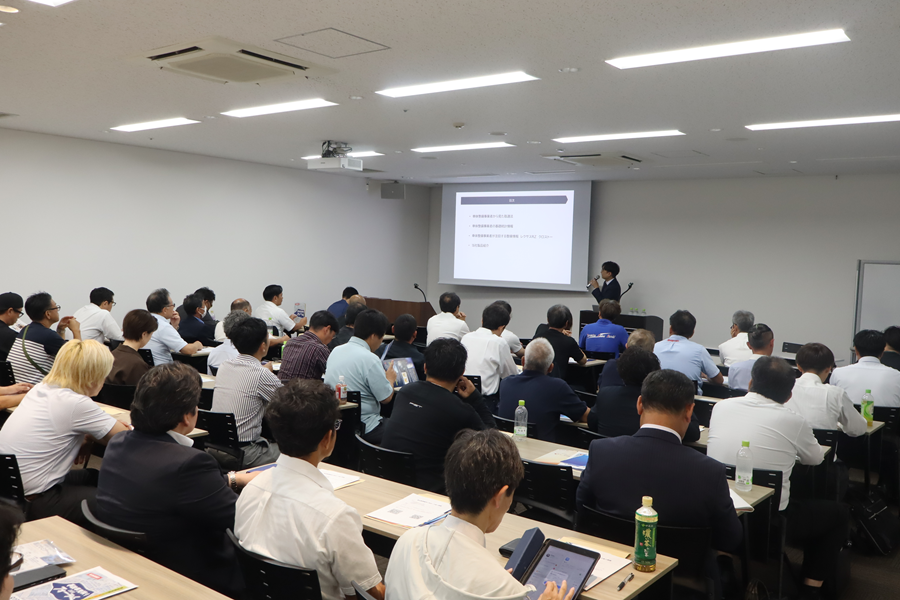 8月29日の設立セミナーには50人を超える参加者が来場した