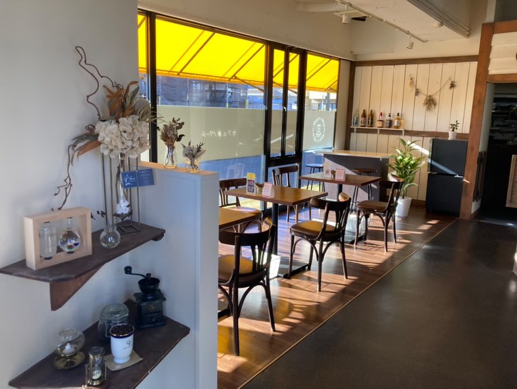 カフェ・ノワール ふらっと立ち寄り、自由な時間を 『カフェ・ノワール』