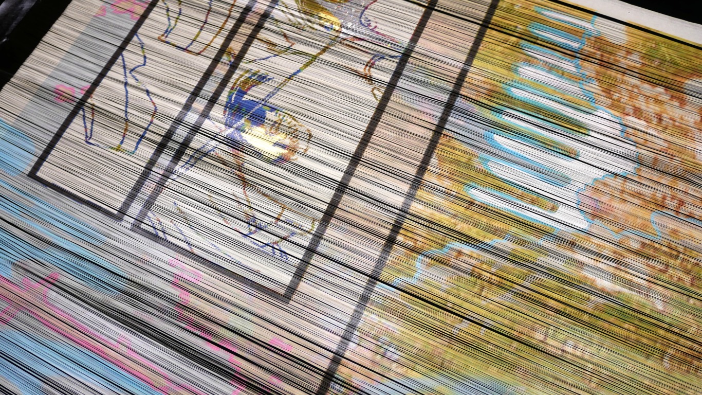 西陣織の希少技術『引箔』でMANGAを織る｜新作『ひゅらん