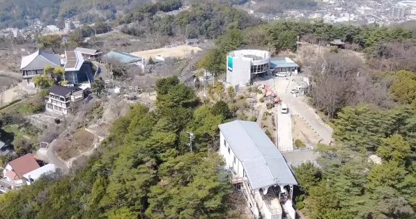 ICTキャラバン隊の操作によるドローンの航空写真