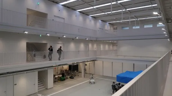 ラボ棟(M2-Lab)