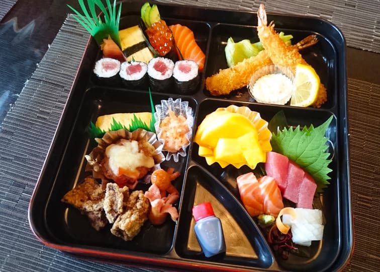 画像：お子様幕の内