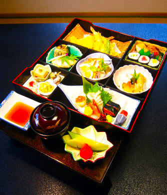 画像：松花堂（5000円）