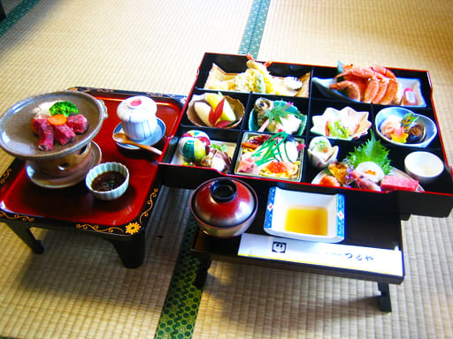 画像：松花堂（8000円）