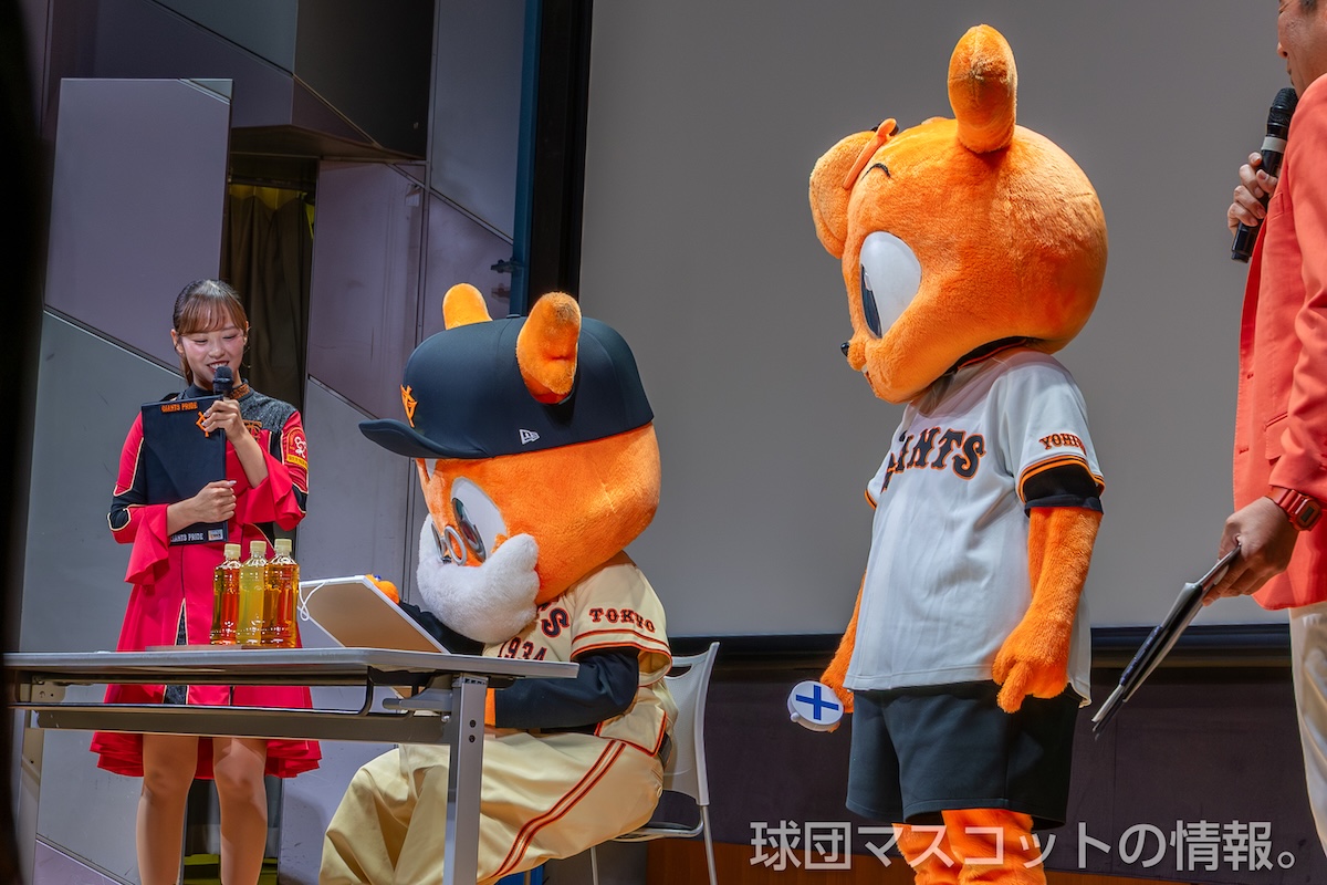 おじいちゃんジャビットとキッズジャビットおとこのこ