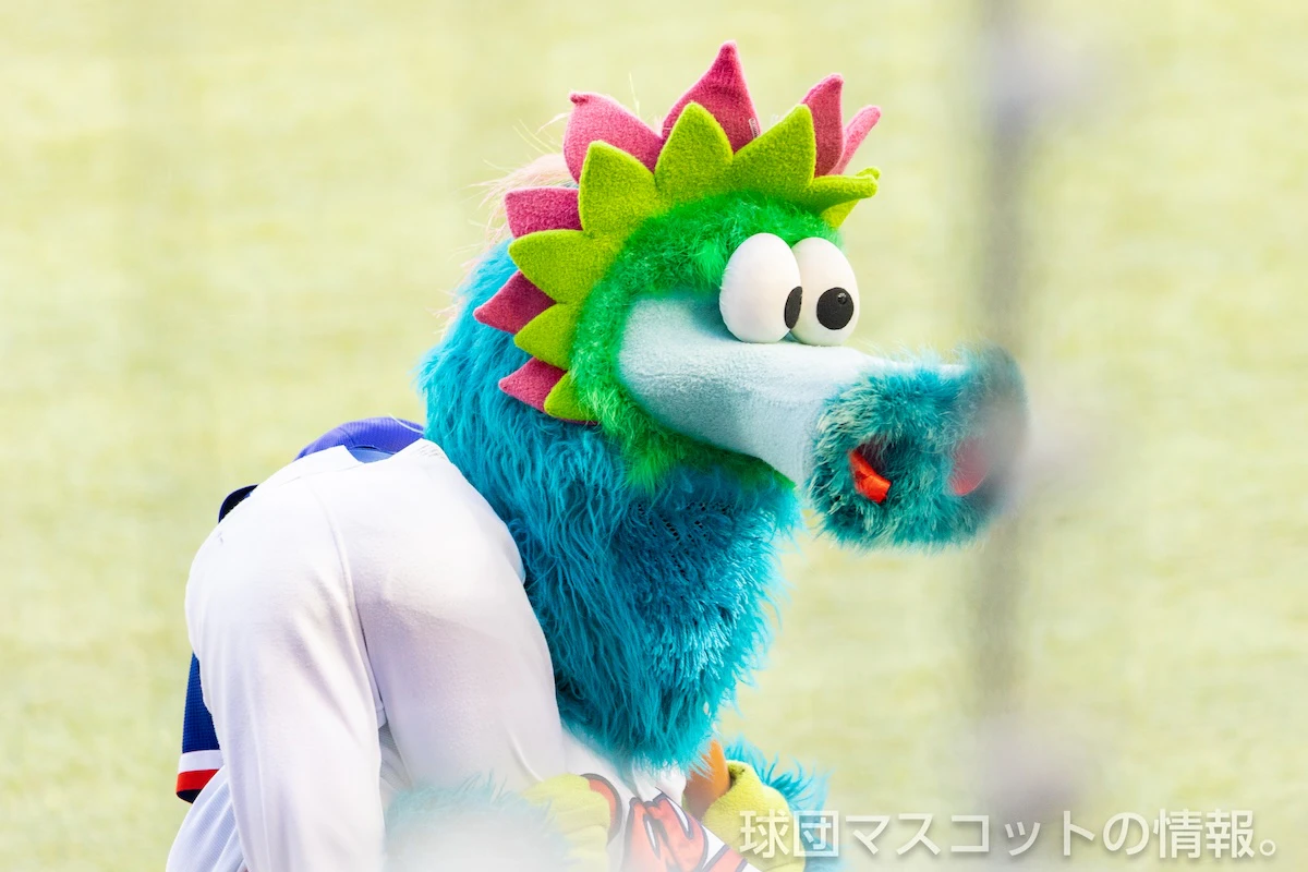スラィリーの画像 6枚目