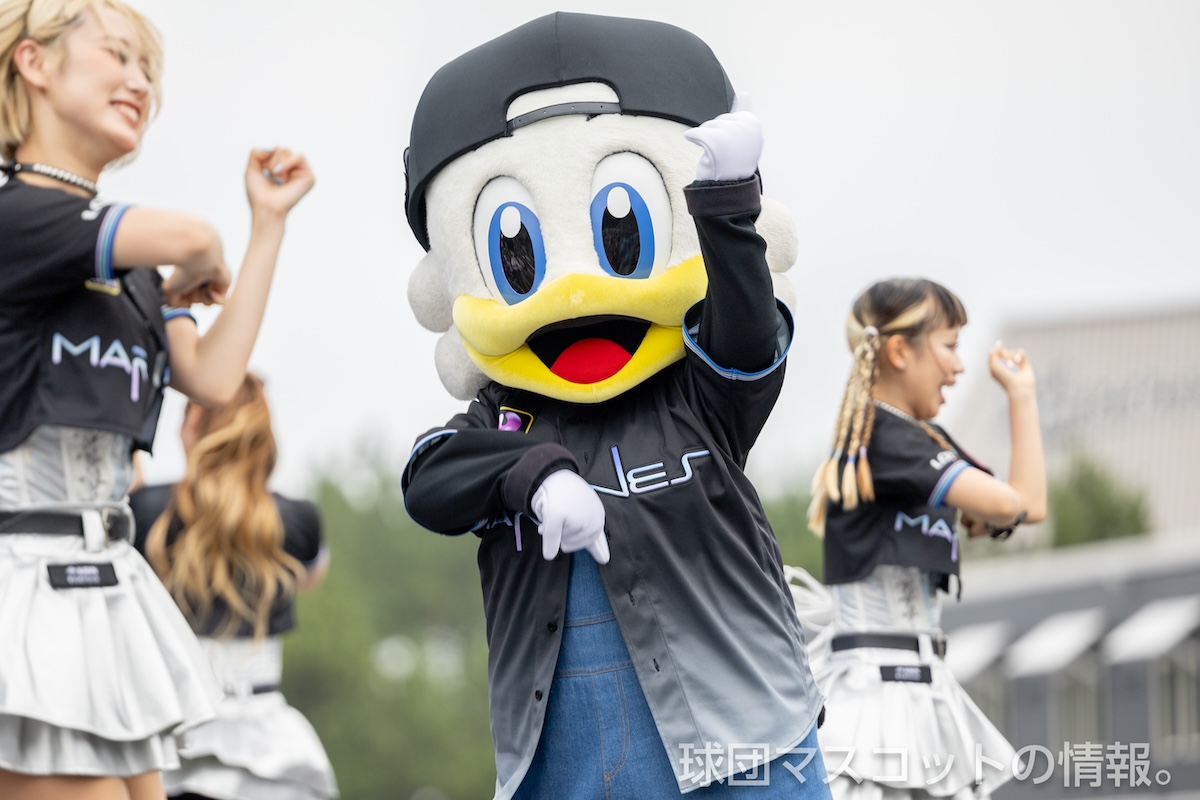 ズーちゃんのプロフィールと出演カレンダー｜球団マスコットの情報。