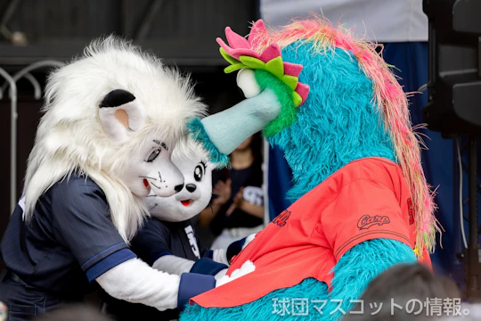 レオ、ライナ、スラィリー 西武対広島