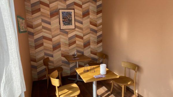 押谷ファーム　店内席