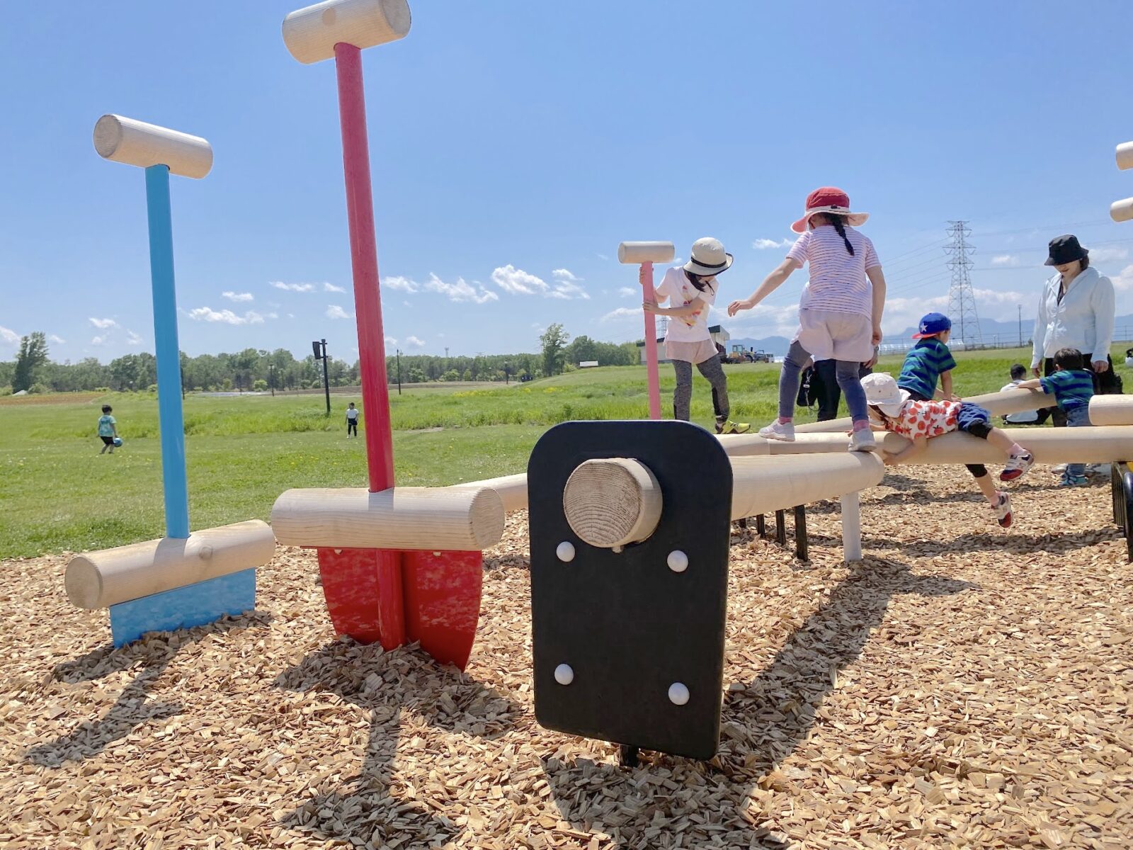 さとらんど　遊具　農具