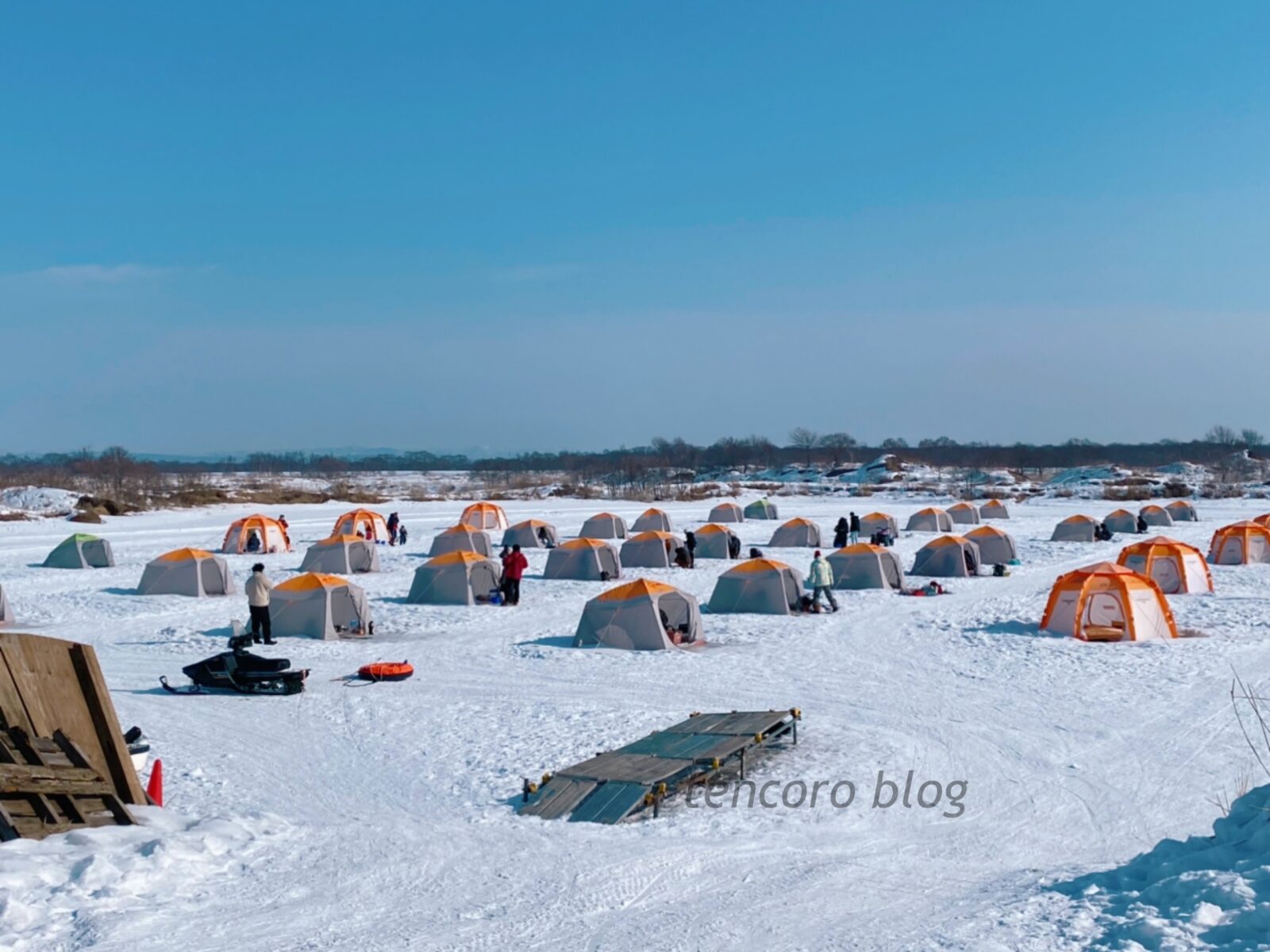 ワカサギ釣り　苫小牧　札幌近郊　テント　料金