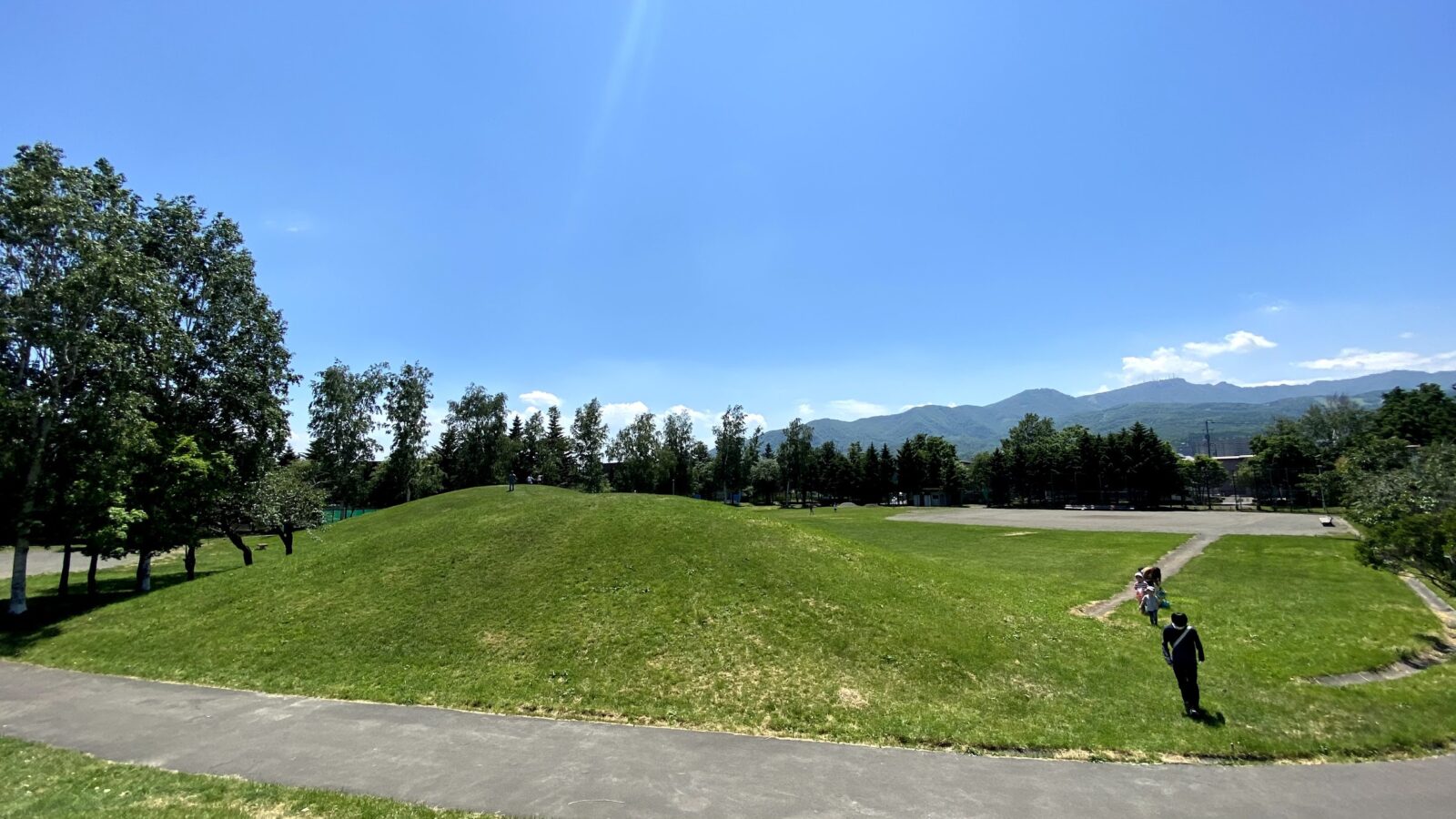 下手稲公園　原っぱ　広場　札幌